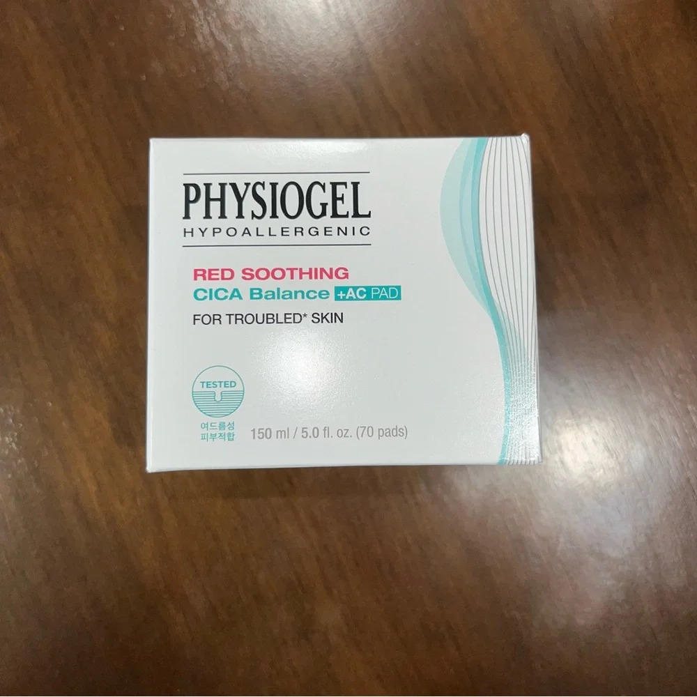NWT! PhysioGel - Red Soothing CICA Balance +AC Pad For Troubled Skin